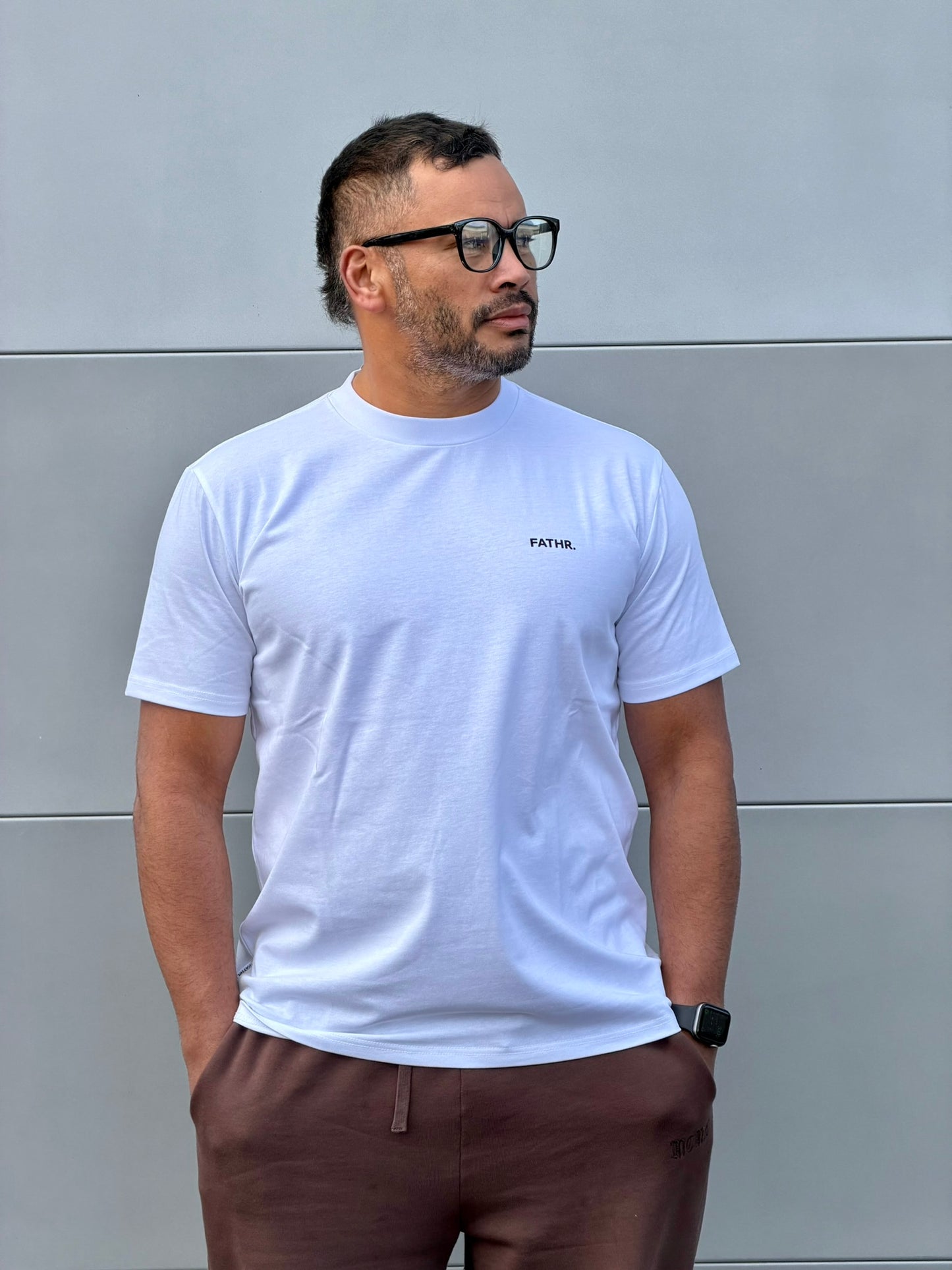 Simple Tee - WHITE