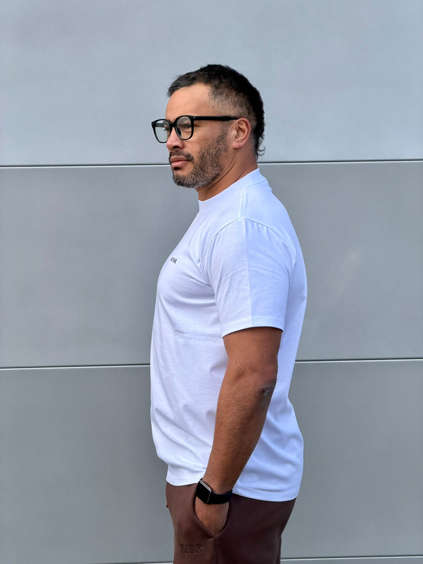Simple Tee - WHITE